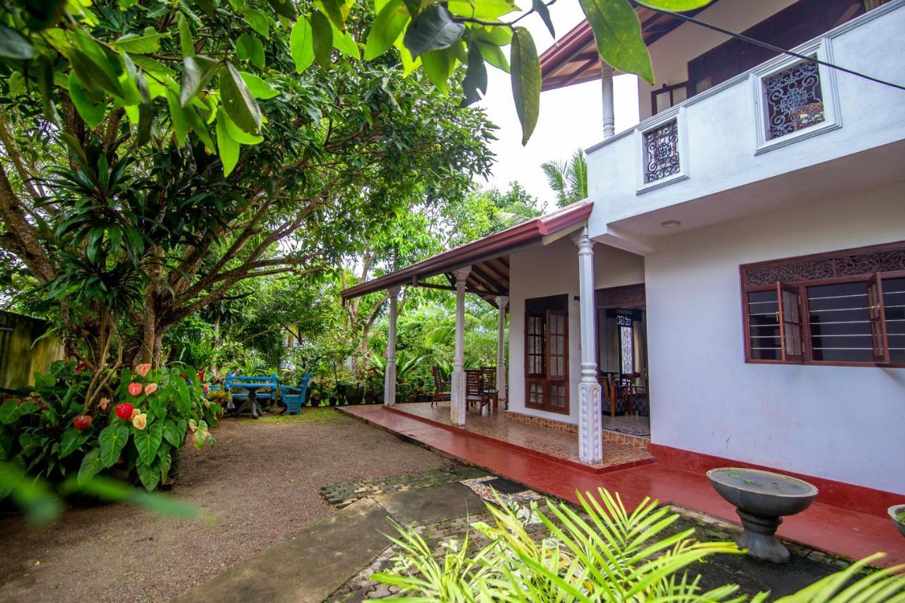 Mountain Gem Villa Hikkaduwa Exteriér fotografie